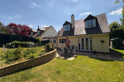 3 bedroom link detached house for sale, Buckingham Street, Tingewick