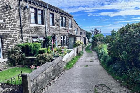 2 bedroom terraced house for sale, Headwall Green, Huddersfield HD7