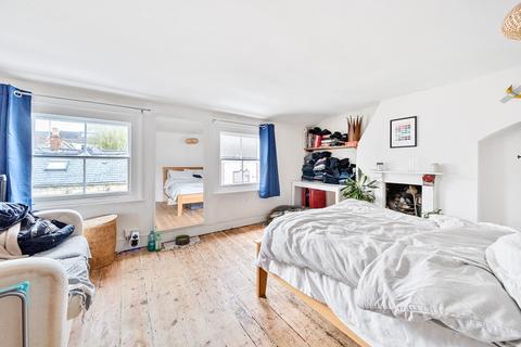 4 bedroom terraced house for sale, Middle Street, Gloucestershire GL5