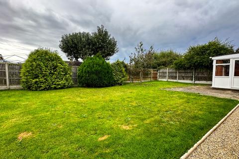 2 Birch Drive, Attleborough, NR17 2HF