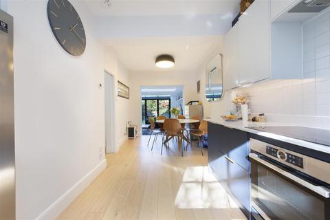 3 bedroom house for sale, Powlett Place, London