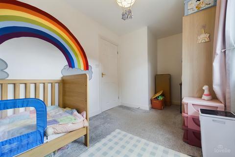 18 Bramley Close, Barton-upon-humber, DN18 5GA