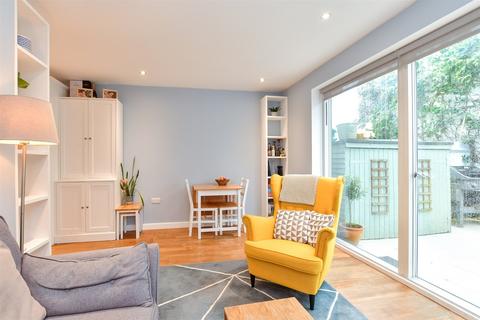 3 bedroom terraced house for sale, Bristol Gardens, Brighton, East Sussex