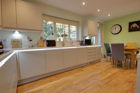 50 Manor Road, Swanland, North Ferriby, HU14 3PB