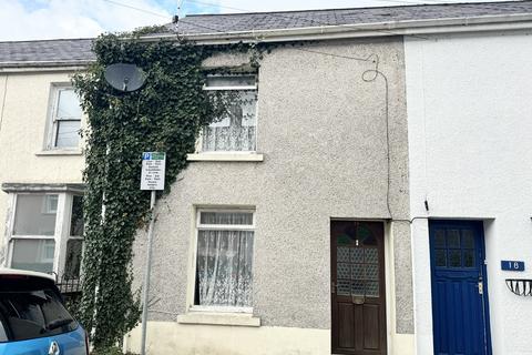 3 bedroom terraced house for sale, Queen Street, Llandovery, Carmarthenshire.