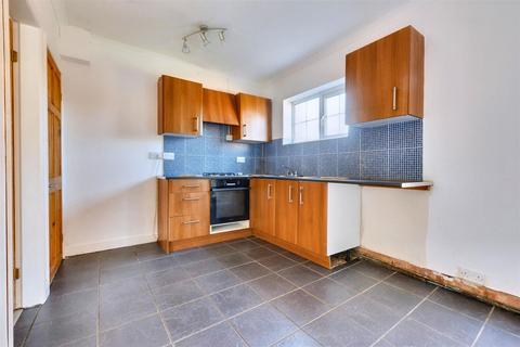 3 bedroom townhouse for sale, Rowsley Avenue, Long Eaton, Nottingham