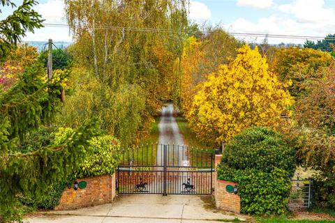 undefined, Petsoe End, Emberton, Buckinghamshire, MK46