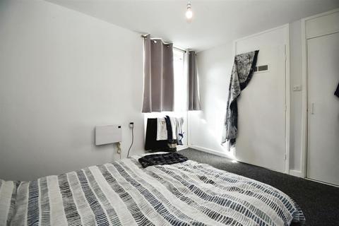 1 bedroom apartment for sale, Gleneagles Park, Hull