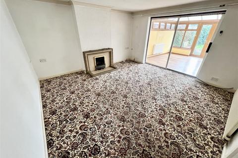 82 Aylesbury Road, Hockley Heath, Solihull, B94 6PJ
