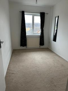 2 bedroom terraced house to rent, Herald Walk, Dartford DA1