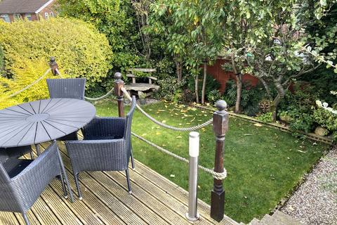 2 bedroom semi-detached house for sale, 21 Liskeard Avenue, Royton, OL2 6JU