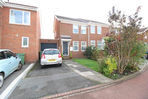 2 bedroom semi-detached house for sale, East Pastures, Ashington