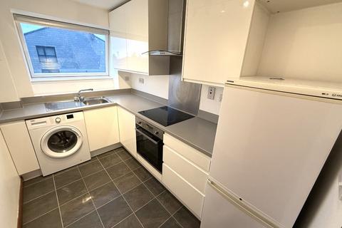 2 bedroom flat to rent, Urquhart Terrace, City Centre, Aberdeen, AB24