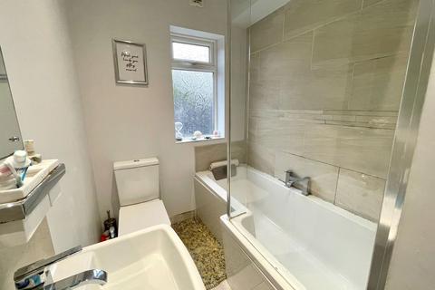 85 Broom Hall Crescent, Birmingham, B27 7JS