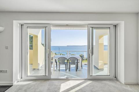 Compass South, Torquay TQ1