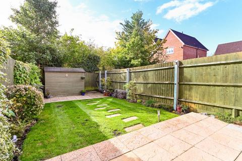 3 bedroom terraced house for sale, Meyers Close, Slough, SL3