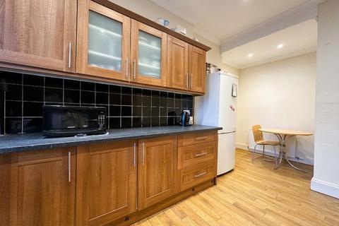 undefined, West Princes Street, Woodlands, Glasgow, G4