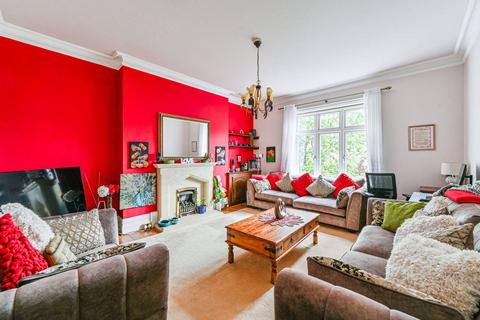 3 bedroom flat for sale, Homefield Road, Bromley, BR1