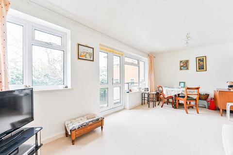 3 bedroom flat for sale, Gooden Court, Harrow on the Hill, Harrow, HA1