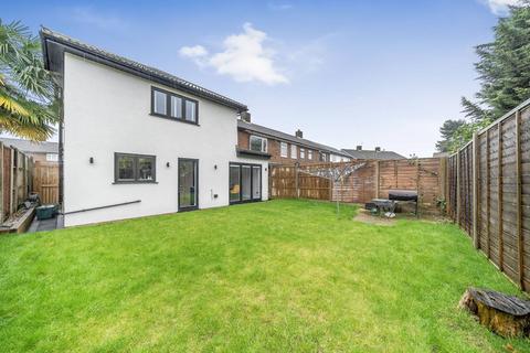 26 Fairmead, Bromley, BR1 2JU