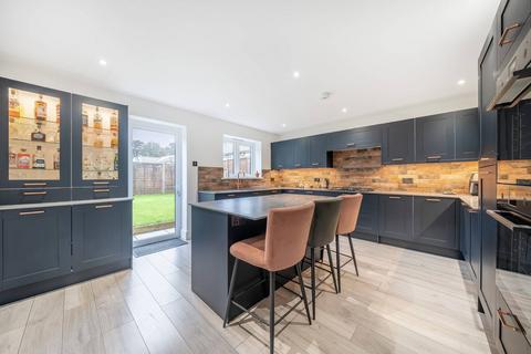 26 Fairmead, Bromley, BR1 2JU