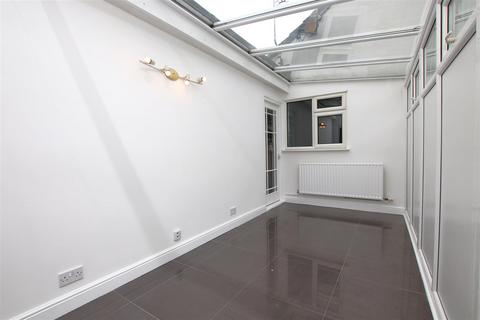 30 Little Queen Street, Dartford, DA1 1TL