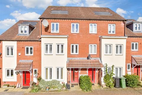 3 bedroom townhouse for sale, Melrose Close, Loose, Maidstone, Kent