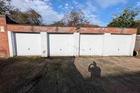 Garage to rent, Garage, Flemming Crescent, Leigh On Sea