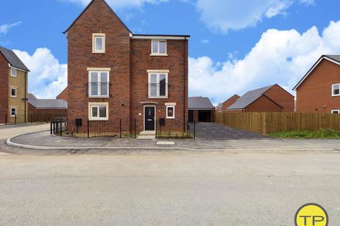 3 bedroom semi-detached house to rent, Rosewood Way, Peterborough PE7