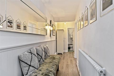 317a Richmond Road, Twickenham, TW1 2PB