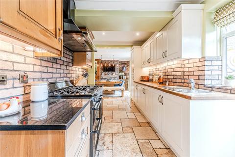 4 bedroom semi-detached house for sale, Ashfield Road, Morley, Leeds, West Yorkshire