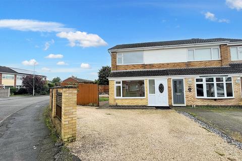 3 bedroom semi-detached house for sale, Loxley Drive, Melton Mowbray, Leicestershire