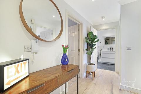 Flat 4, Harding House Addison Court, Epping, CM16 4FG