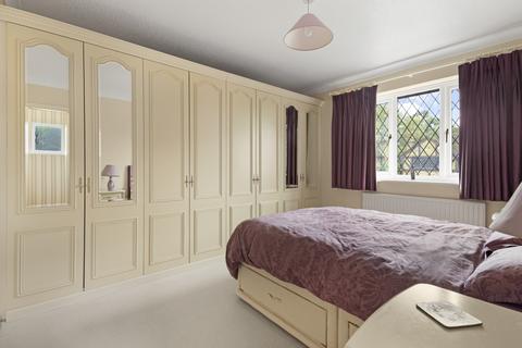 undefined, Finchampstead RG40