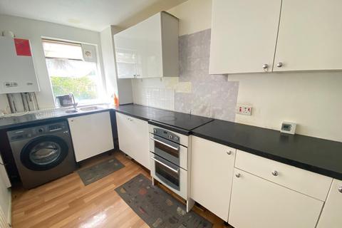 1 bedroom flat for sale, Whernside Close SE28