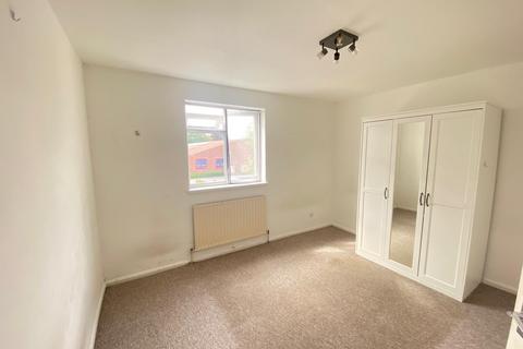 1 bedroom flat for sale, Whernside Close SE28