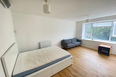 1 bedroom flat for sale, Whernside Close SE28