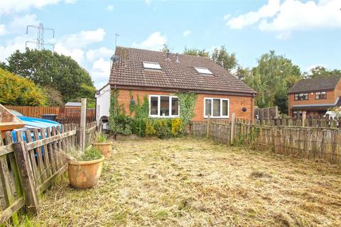 9 Benedictine Gate, Waltham Cross, EN8 0XB
