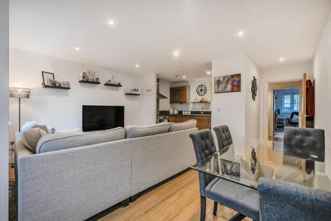 2 bedroom flat for sale, High Wycombe,  Buckinghamshire,  HP13