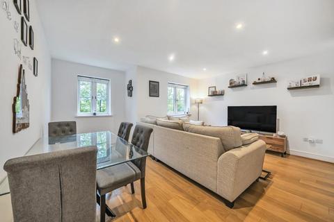 2 bedroom flat for sale, High Wycombe,  Buckinghamshire,  HP13