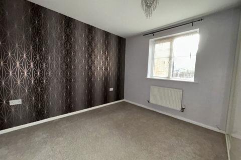 68 Foster Drive, Gateshead, NE8 3JG