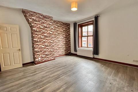 2 bedroom terraced house for sale, Post Street, Padfield, Glossop