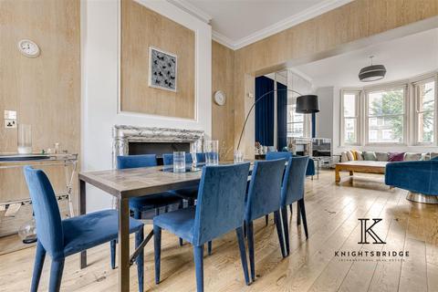 2 bedroom apartment for sale, Oakley Street, London SW3