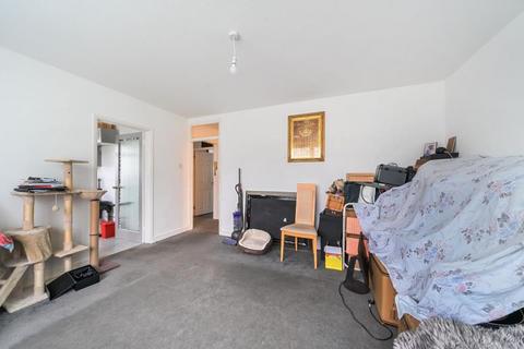 2 bedroom flat for sale, Keysham Court, Preston Road, HA9 8LD