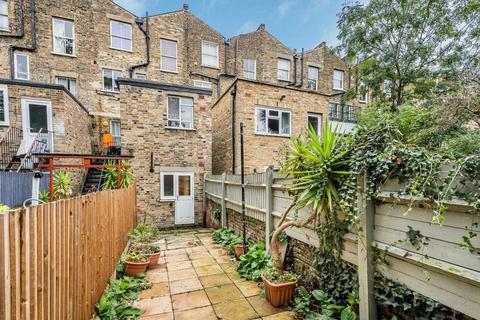 1 bedroom flat for sale, Vicarage Grove, London, SE5