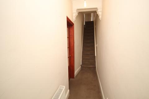 3 bedroom terraced house to rent, Brunswick Street, Stretford, M32 8NJ