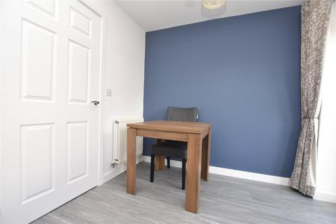 3 bedroom semi-detached house for sale, Settle Row, Morley, Leeds, West Yorkshire