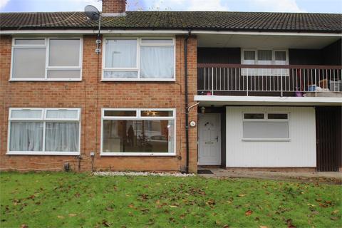 2 bedroom maisonette to rent, Newton Close, Langley SL3