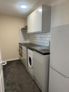 Flat , - Park Street, Luton