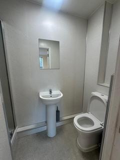 undefined, Flat , - Park Street, Luton